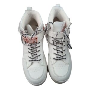 Juicy couture trainers